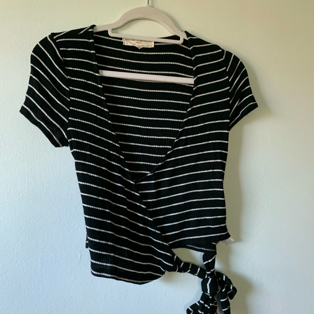 Tour the social x Urban Outfitters wrap top